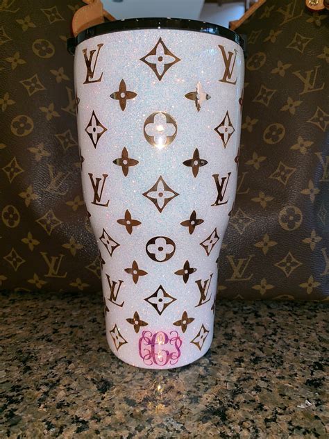 louis vuitton tumbler cups.